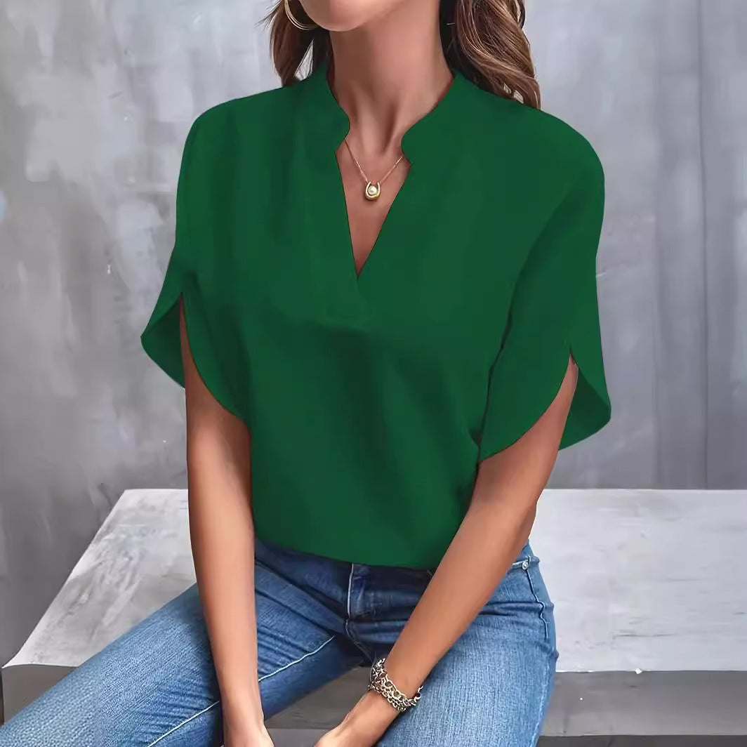 Taylor - V-Neck Tee