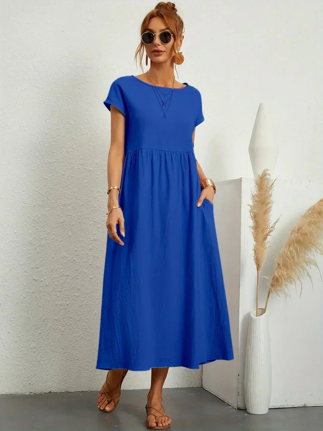 Ivy — Flowing Midi Dress with Timeless Elegance