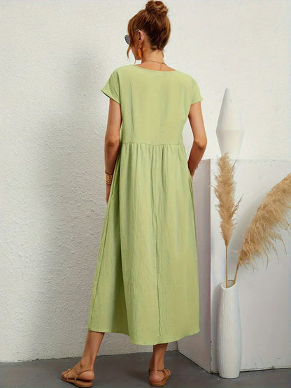 Ivy — Flowing Midi Dress with Timeless Elegance