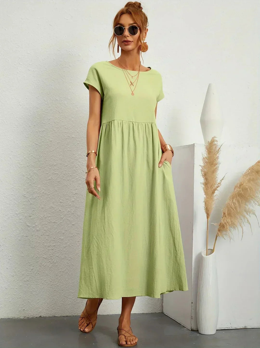 Ivy — Flowing Midi Dress with Timeless Elegance