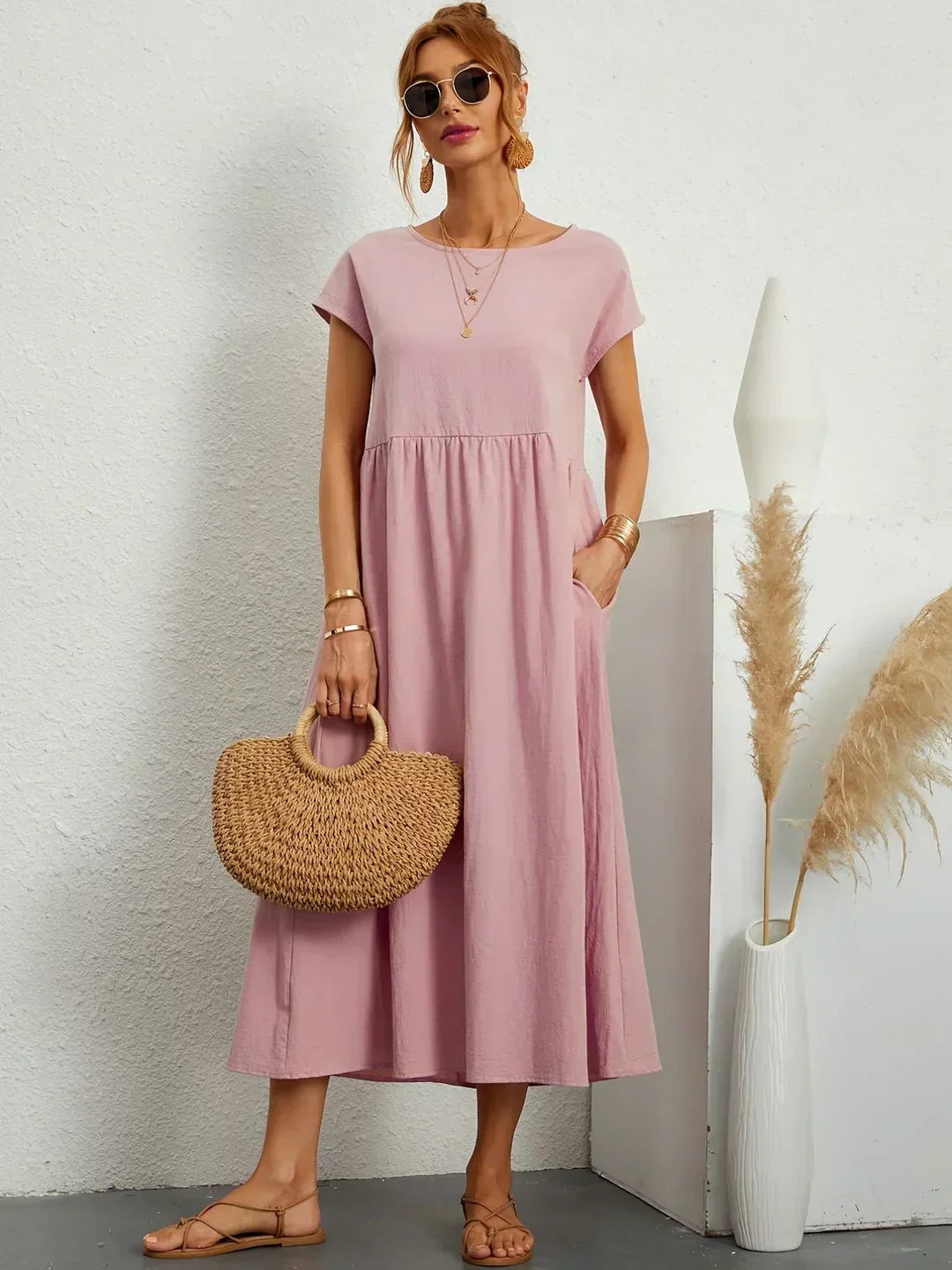 Ivy — Flowing Midi Dress with Timeless Elegance