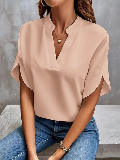 Taylor - V-Neck Tee